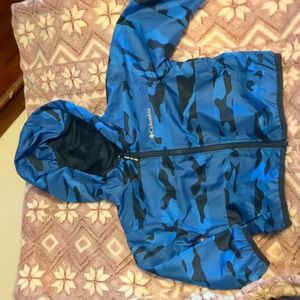 Columbia New without tags size 2t reversible wind breaker